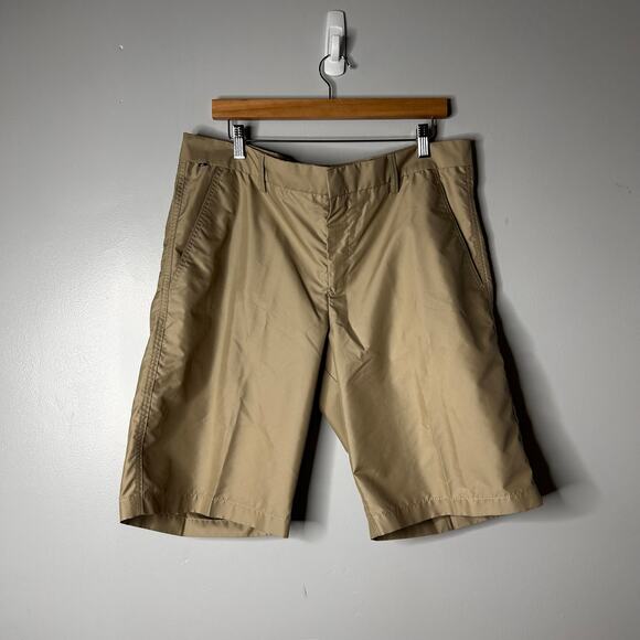 J. Lindeberg Performance Golf Shorts Men's 36 Khaki Tan Regular Fit Casual - Picture 2 of 8